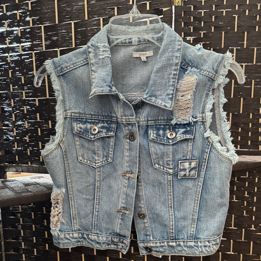 Chloe Light Wash Distressed Denim Vest Size Small